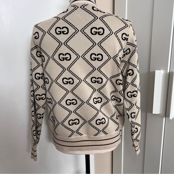 Fashionable Jersey Cardigan - Picture 3 of 4